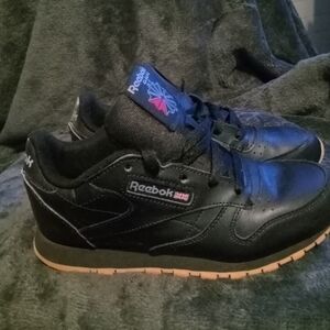 Reebok boys Classic Leather